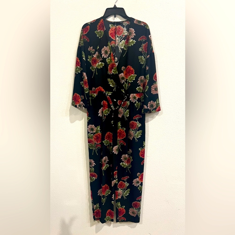 Zara jumpsuit with bold floral print